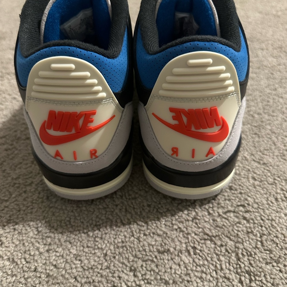 Size 9.5 - Air Jordan 3 Retro OG Rare Air IB8967-004 New - Picture 4 of 10